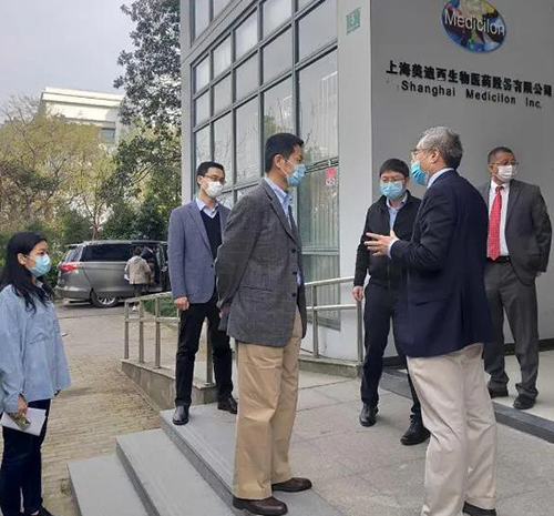 上海市委常委、副市长吴清一行调研新宝GG张江园区