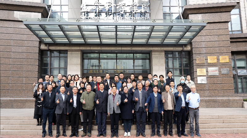 众咖云集，，，，，，深度引领 | 新宝GG承办的第二届细胞基因治疗岑岭论坛乐成举行（内附回放）