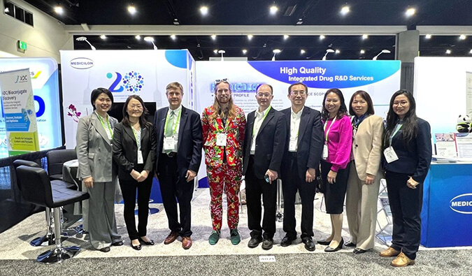 2024AACR回首 | 新宝GG见证“国产”新分子高光时刻